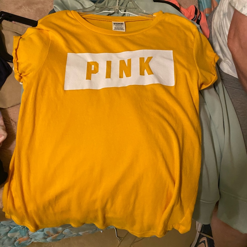 Yellow PINK tee !
